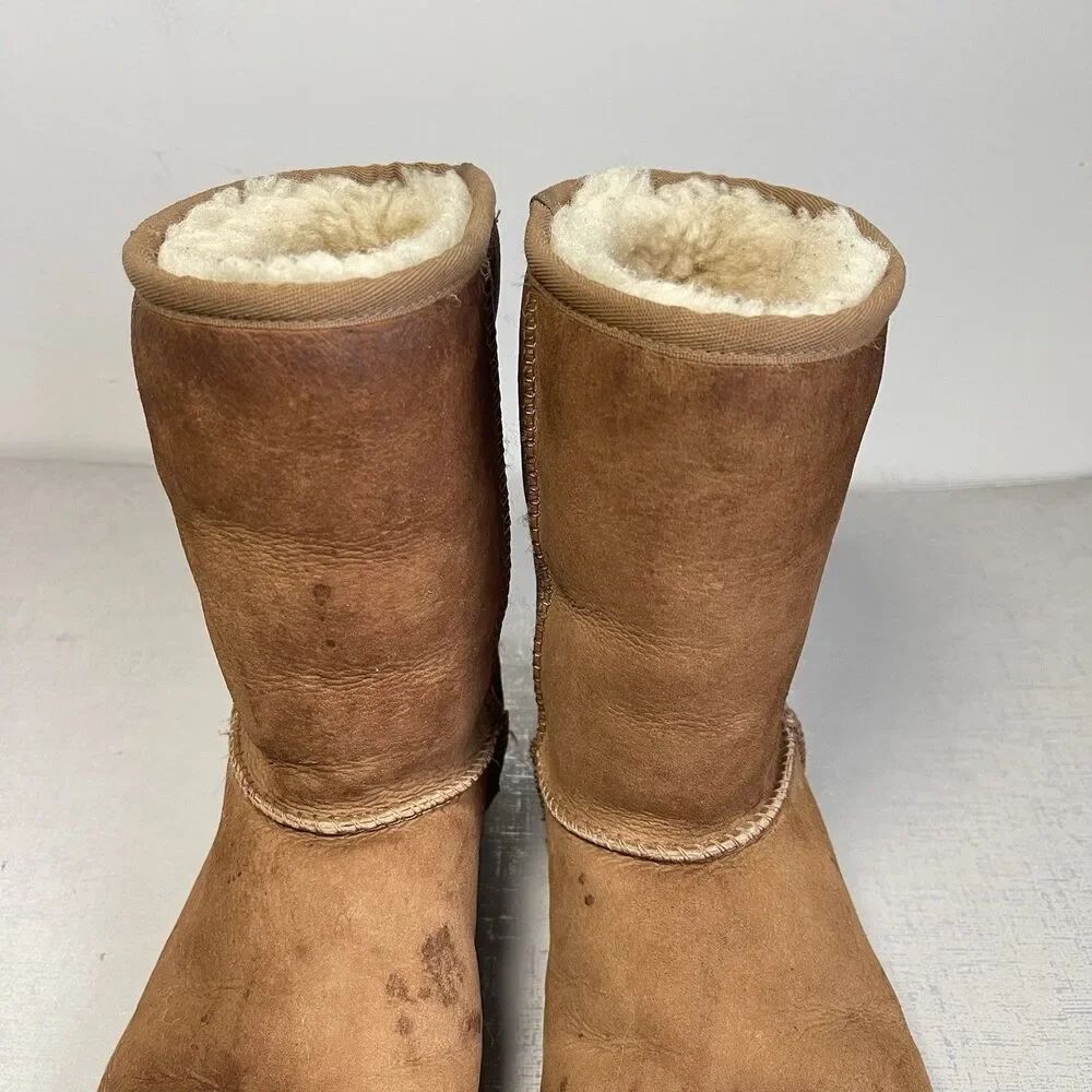 Ugg Classic Short II Boots Suede Shearling Women's Sz 7‎ Chestnut Brown Y2K